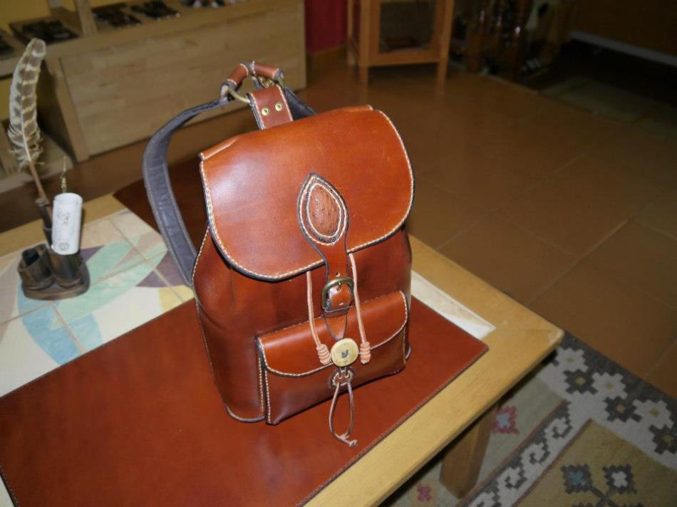 536018_353395138085749_1604609283_n