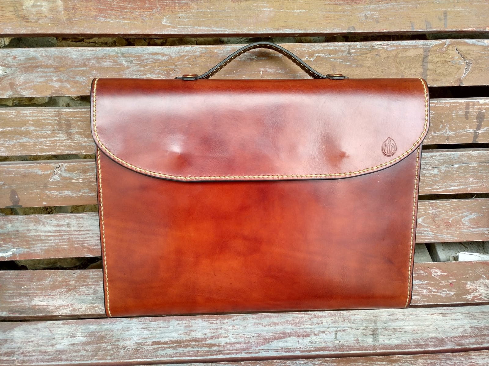 6381c9f5-bca8-44fb-be94-4784b4aaf835